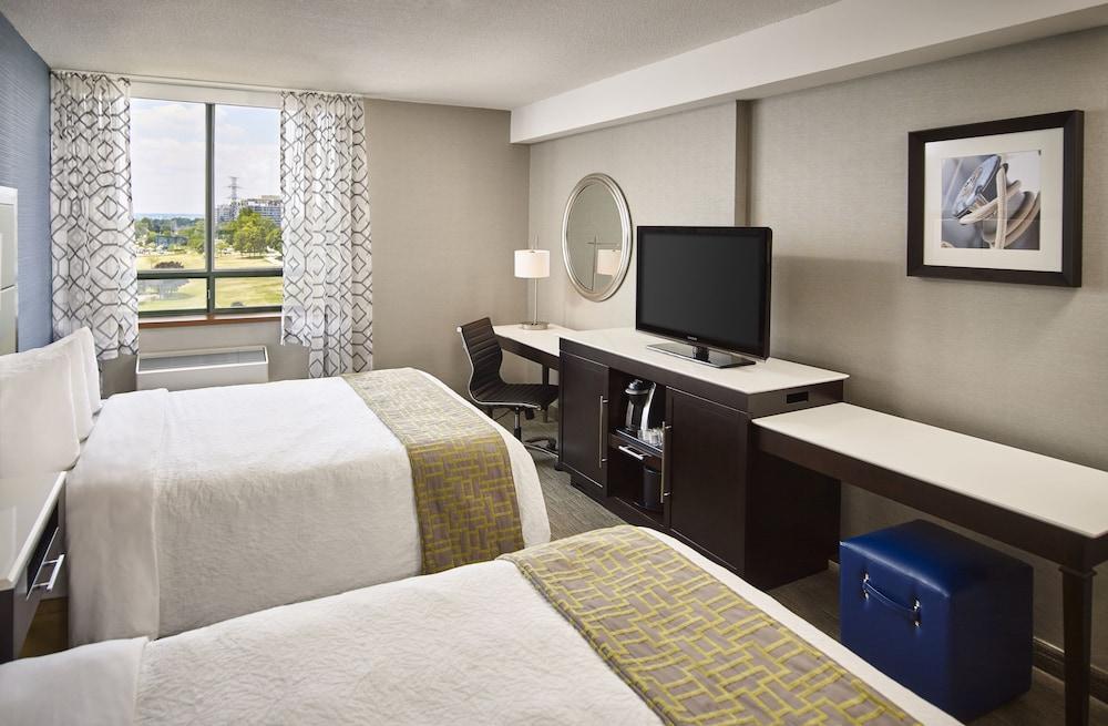 Waterfront Hotel Downtown Burlington Extérieur photo