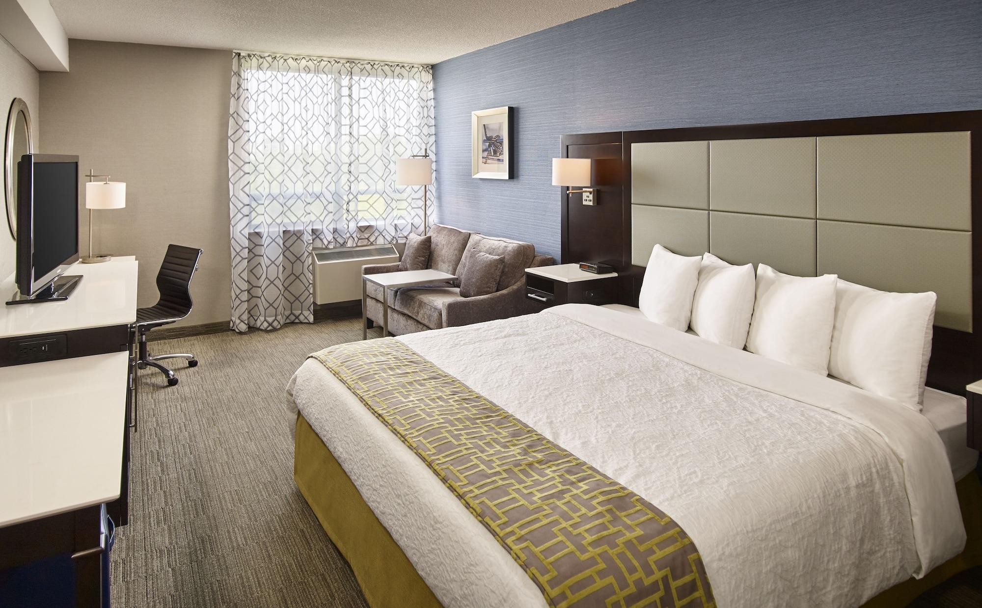Waterfront Hotel Downtown Burlington Extérieur photo